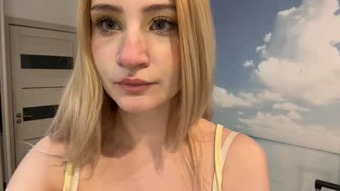 Snapshot of elysesengun chatting on 3, 6, 2026 Viktorie online show from 3, 6, 2026