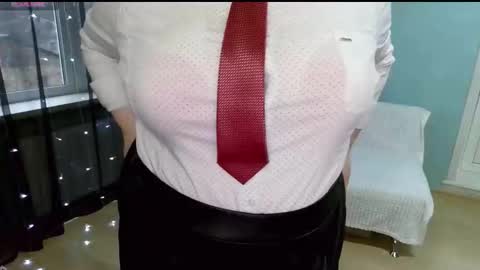 Snapshot of elza1981 chatting on 15, 11, 2025 elza1981 online show from 15, 11, 2025