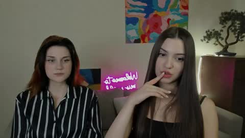 Snapshot of elza_rose chatting on 26, 5, 2026 elza_rose online show from 26, 5, 2026
