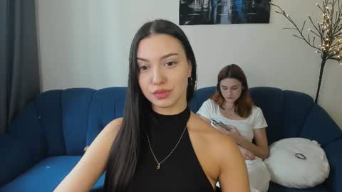 Snapshot of elza_rose chatting on 8, 7, 2026 elza_rose online show from 8, 7, 2026