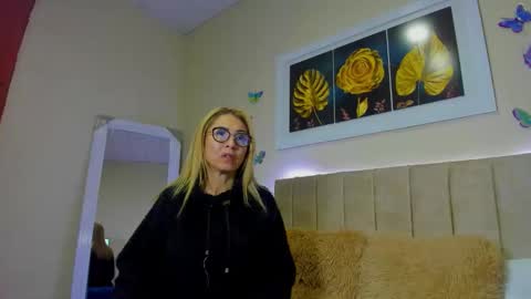 ema garcia  online show from 26, 9, 2025