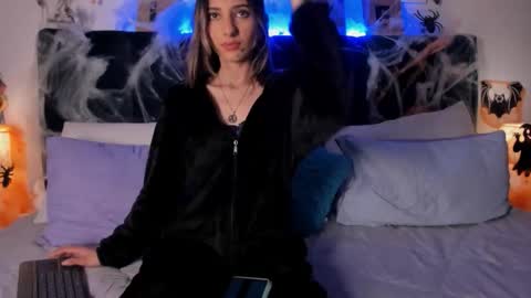 Ema online show from 20, 10, 2025