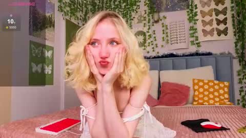 Emma online show from 18, 12, 2025