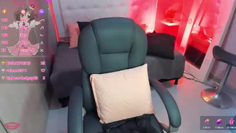 Snapshot of emalinda__hills chatting on 30, 1, 2025 EMA online show from 30, 1, 2025