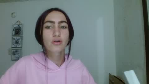 ember57607 online show from 4, 2, 2025