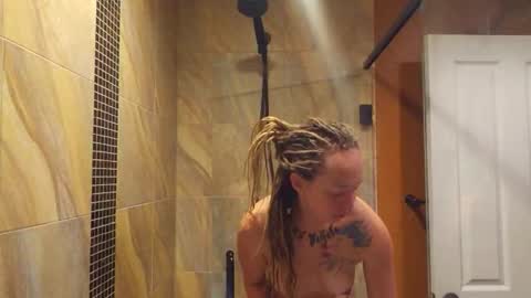 Snapshot of emberskye27 chatting on 21, 2, 2026 Emberskye27 online show from 21, 2, 2026