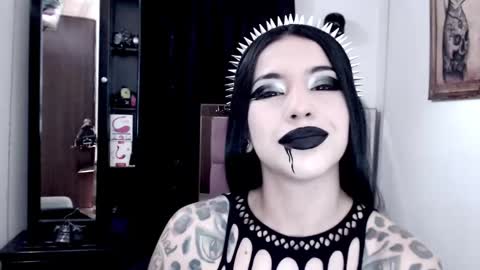 Snapshot of emearld_black chatting on 27, 1, 2025 Emerald Black online show from 27, 1, 2025