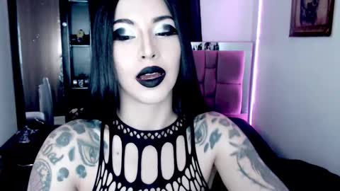 Snapshot of emearld_black chatting on 15, 1, 2026 Emerald Black online show from 15, 1, 2026