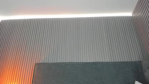 emelie_89 online show from 28, 11, 2025