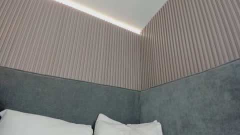 Snapshot of emelie_89 chatting on 14, 1, 2026 emelie_89 online show from 14, 1, 2026