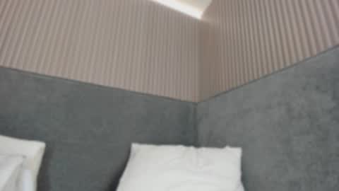 Snapshot of emelie_89 chatting on 15, 1, 2026 emelie_89 online show from 15, 1, 2026