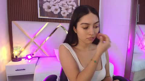 Emily  online show from 15, 5, 2026