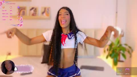 Snapshot of emely_deluxe chatting on 21, 5, 2026 Emely online show from 21, 5, 2026