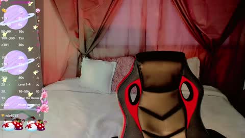 Emely Rous online show from 28, 12, 2024