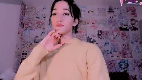 Emely Rous online show from 19, 9, 2025