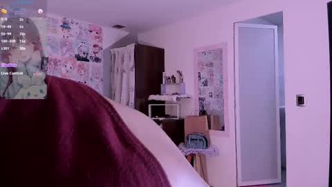 Emely Rous online show from 10, 2, 2026