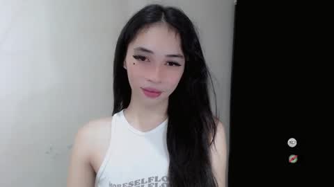 Snapshot of emelyn_fuckdoll chatting on 12, 12, 2024 Scarlett online show from 12, 12, 2024