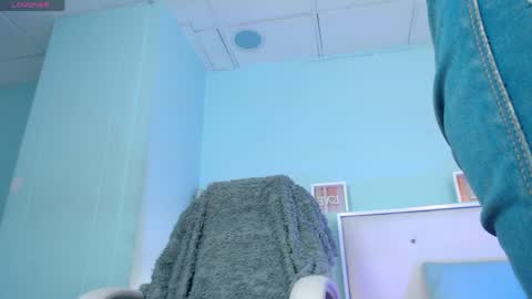 Danna online show from 5, 4, 2026