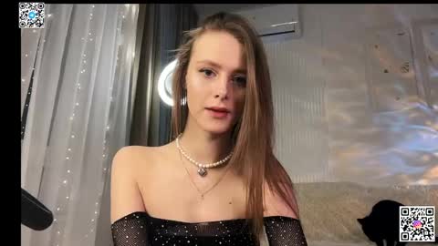 Snapshot of emi_me chatting on 2, 2, 2025 Emi me online show from 2, 2, 2025