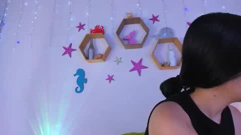 Emily  online show from 26, 11, 2025