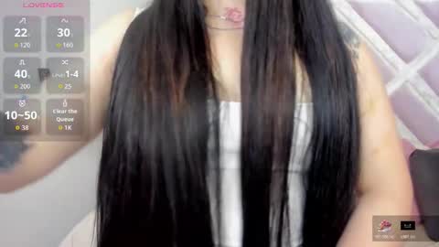 Snapshot of emilayton_ chatting on 18, 10, 2025 emilayton_ online show from 18, 10, 2025