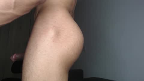 emile_239 online show from 1, 12, 2025