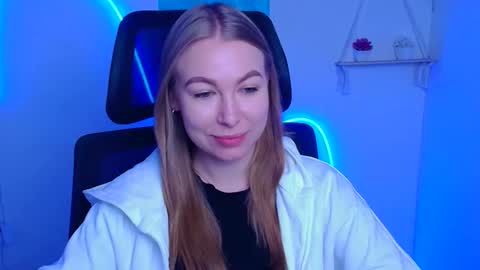 Emilia online show from 3, 12, 2025