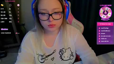 Snapshot of emiliaaah chatting on 25, 2, 2026 emiliaaah online show from 25, 2, 2026