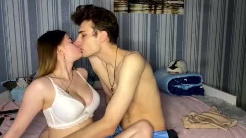 Jake And Emilia online show from 19, 11, 2025