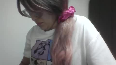 Snapshot of emiliahoney chatting on 5, 2, 2026 emiliahoney online show from 5, 2, 2026