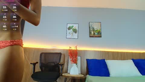 Snapshot of emilibonnie chatting on 18, 2, 2026 emilibonnie online show from 18, 2, 2026