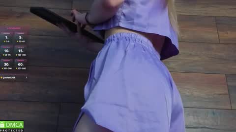 emilielong online show from 17, 2, 2026