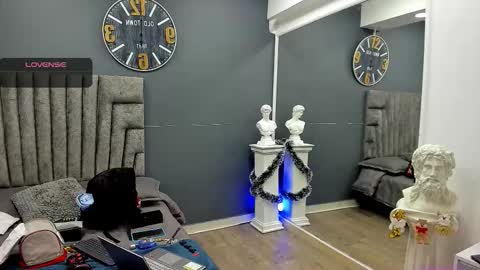 Emilio online show from 20, 12, 2025