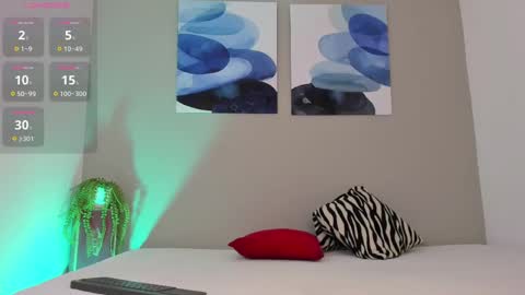 Snapshot of emilio_wolf chatting on 8, 3, 2025 EMILIO online show from 8, 3, 2025