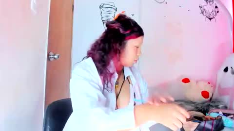 Snapshot of emilly_coper18 chatting on 15, 2, 2026 emily online show from 15, 2, 2026