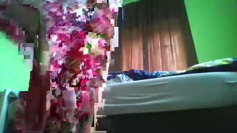 Emilly and Daniel online show from 29, 1, 2025