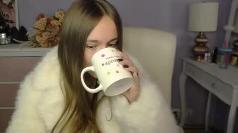 Emilly online show from 18, 11, 2025