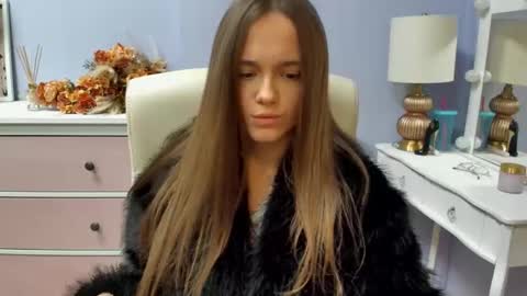 Emilly online show from 28, 3, 2026