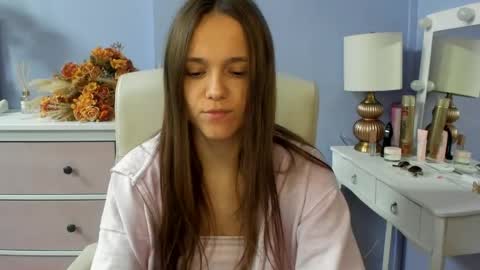 Snapshot of emilly_lust99 chatting on 29, 4, 2026 Emilly online show from 29, 4, 2026
