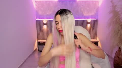 Emily online show from 11, 12, 2024