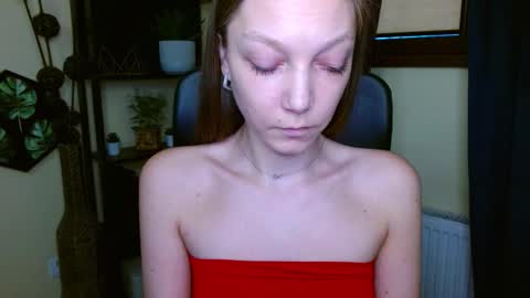 Emilly online show from 28, 2, 2026