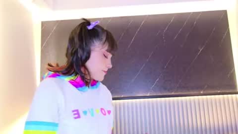 Snapshot of emily_amura chatting on 16, 7, 2026 CALL ME EMILY online show from 16, 7, 2026