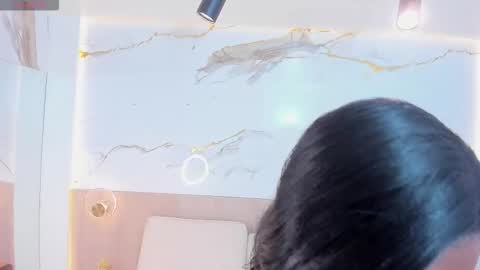 emily online show from 18, 11, 2025