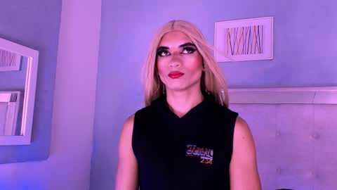 emily_castillo1_ online show from 21, 9, 2025