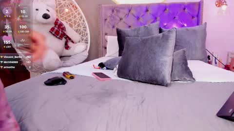  M I A   online430pm- 930pm online show from 18, 1, 2025