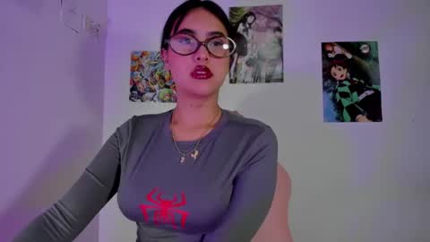 Snapshot of emily_fox_3 chatting on 17, 7, 2026 emily fox 3 online show from 17, 7, 2026
