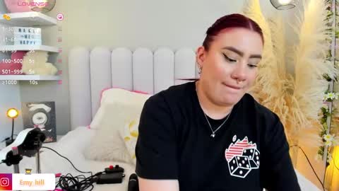 Snapshot of emily_hill___ chatting on 9, 1, 2025 EMILY Monday 5-2 am From Tuesday to Friday5-1 am Colombia time online show from 9, 1, 2025