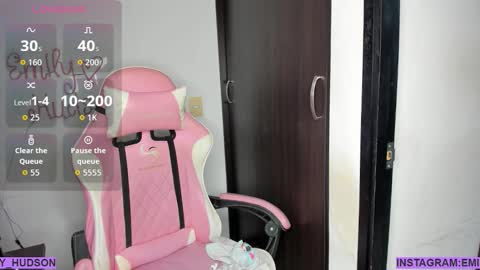 Snapshot of emily_huddson_ chatting on 12, 9, 2025 independet model online show from 12, 9, 2025