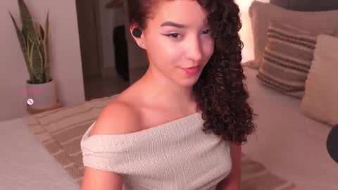 Juliana online show from 16, 10, 2025