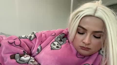 Snapshot of emily_morning_dew chatting on 19, 1, 2026 emily_morning_dew online show from 19, 1, 2026